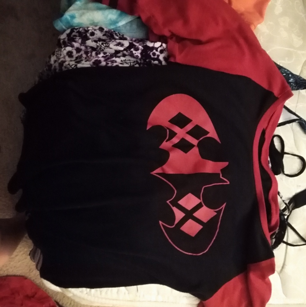 Harley quin Batman shirt